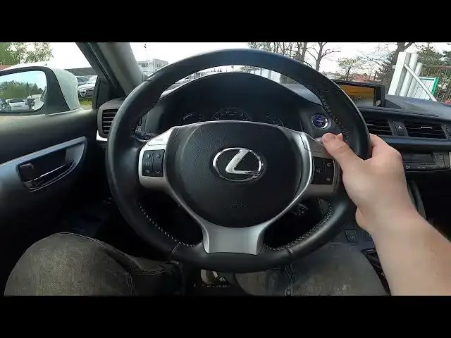 'Video thumbnail for How to Check Car Status in Lexus CT ( 2010 – 2021 ) - Find Trip Info'