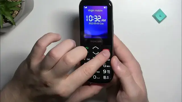 Video thumbnail for Jak zablokować / odblokować MAXCOM Comfort MM724 - Klawisz blokady