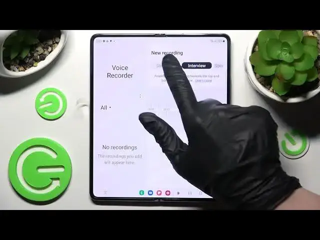 Video thumbnail for How to Record Sounds in SAMSUNG Galaxy Z Fold 4 – Sound Recording
