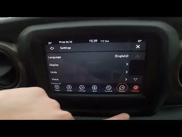 'Video thumbnail for How to Make Phone Calls via Bluetooth in Jeep Wrangler IV ( 2018 – now ) | Dial a Number'