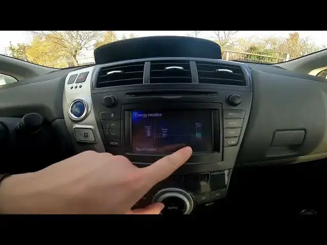 Video thumbnail for How to Check Energy Monitor in Toyota Prius III ( 2009 - 2020 )