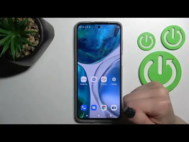 'Video thumbnail for How to Switch On Flashlight on MOTOROLA Moto G52 - Turn On Flashlight'