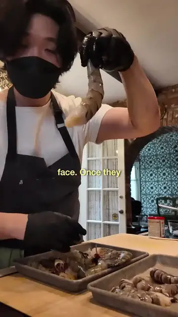 Video thumbnail for What I cooked as a private chef in Beverly Hills   Grilled Colossal Shrimps. think you could finish (720P HD)