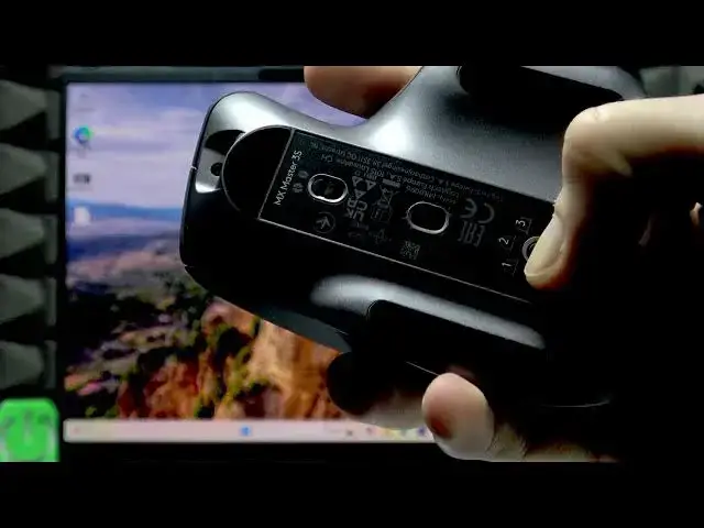 Video thumbnail for LENOVO Yoga Slim 7 – How to Connect a Bluetooth Mouse