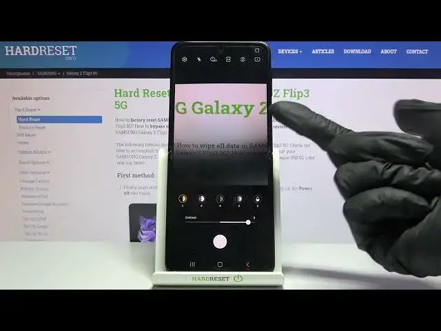 Video thumbnail for SAMSUNG Galaxy Z Flip3 5G Camera Manual Mode | How to Use Camera Pro Mode
