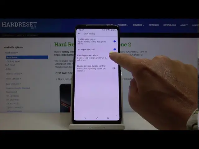 Video thumbnail for How to Enable Glide Typing in Asus ROG Phone 2 - Typing Settings