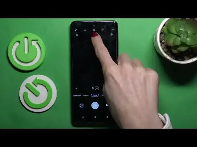 Video thumbnail for How to Activate Camera Timer on Motorola Moto E32S?