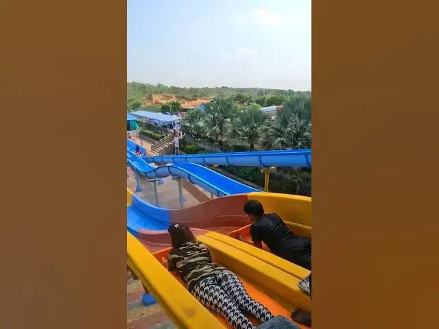 Video thumbnail for MAT RACER SLIDE at Escape Water Park #shorts #waterpark