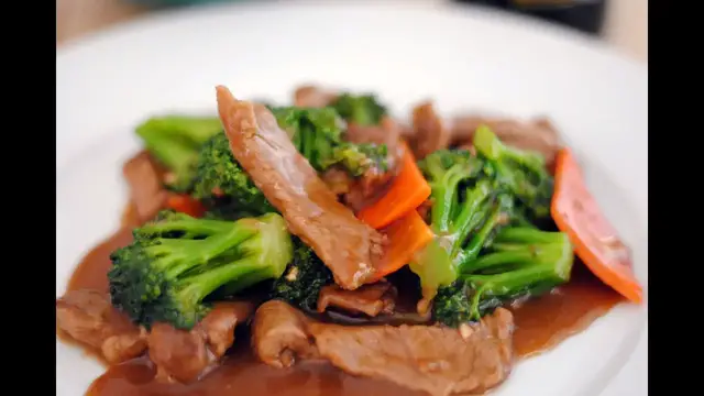 Video thumbnail for BEEF WITH BROCCOLI | How To Make Beef With Broccoli | SyS