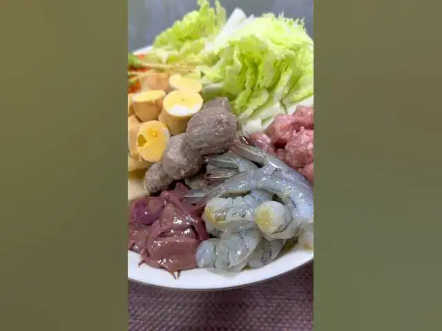 Video thumbnail for #cooking #shrimps #vegetables #soup #yummyeats