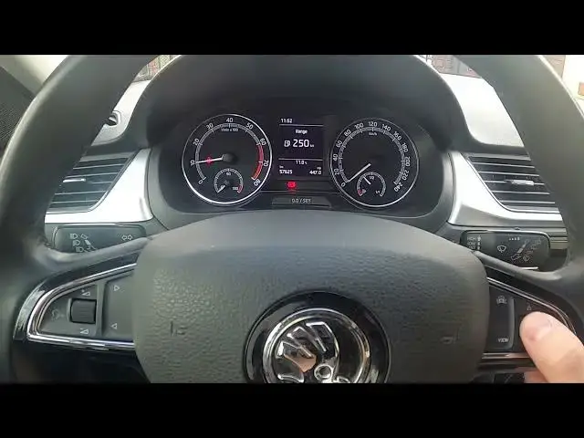 Video thumbnail for How to Manage Trip Info and Fuel Economy on Speedometer Display in Skoda Rapid II ( 2012 – 2019 )