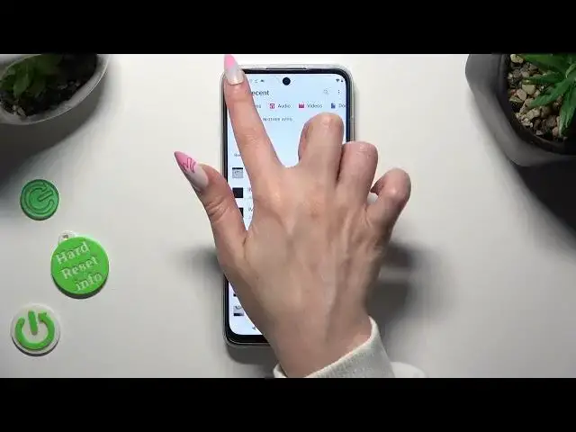 Video thumbnail for How to Add Video/Audio File to a Text Message on MOTOROLA Moto G32