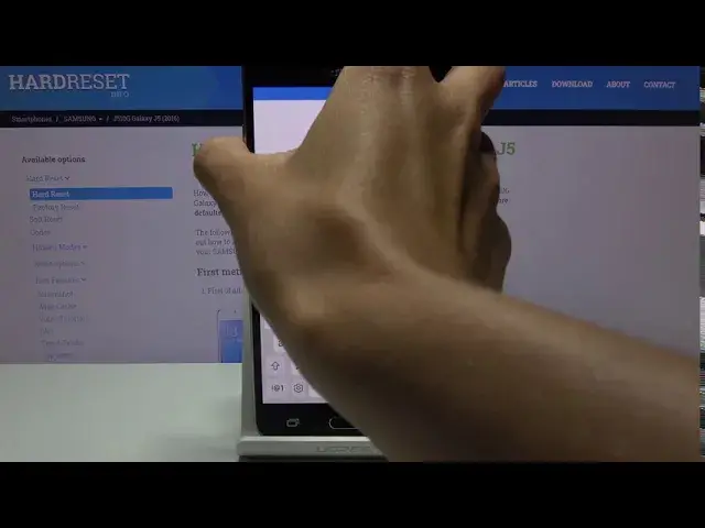 Video thumbnail for How to Add or Remove Google Account in SAMSUNG Galaxy J5 (2016) – Manage Google User