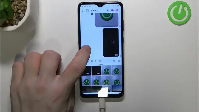 Video thumbnail for Jak wysłać wideo w Messenger?