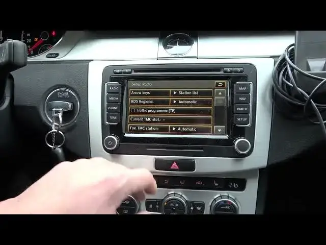 'Video thumbnail for How to Enable or Disable Traffic Program for Radio in Volkswagen Passat B7 (2010 - 2015) - Manage TP'