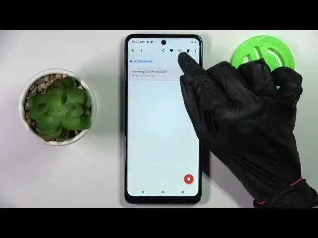 'Video thumbnail for How to Record Sounds and Voice on MOTOROLA Moto G22'