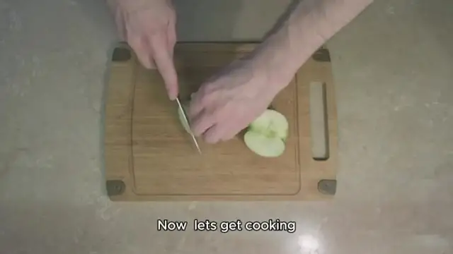 'Video thumbnail for Apple Crumble Recipe'