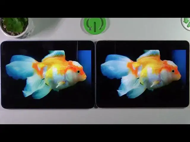 Video thumbnail for iPad Air 4th Gen VS iPad 10th Gen 2022 - Display Comparison