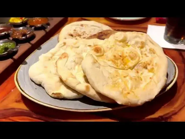 'Video thumbnail for Review Of Sanaa Restaurant At Animal Kingdom Lodge'