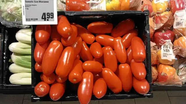 'Video thumbnail for Pizzasosse aus frischen San Marzano Tomaten'