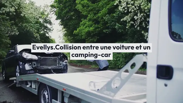 'Video thumbnail for Evellys. Collision entre une voiture et un camping-car'