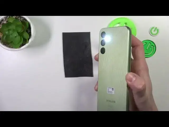 'Video thumbnail for How to Turn Off Flashlight on Samsung Galaxy F14'