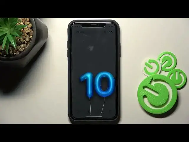 Video thumbnail for Magic Apple Store Feature on iPhone | Balloons & Snowflakes