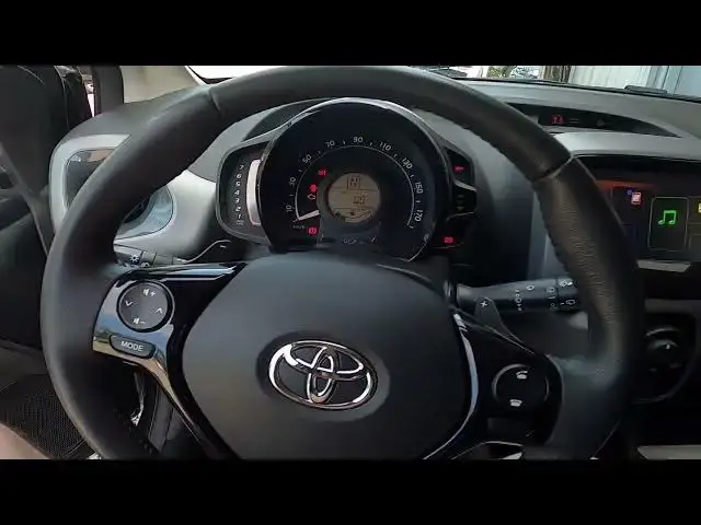 Video thumbnail for How to Enable or Disable Phone Status in Toyota Aygo II ( 2014 - 2021 )