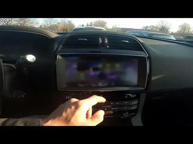 'Video thumbnail for How to Enable or Disable Traffic Announcements in Jaguar F-Pace ( 2015 - now ) | Manage TA'