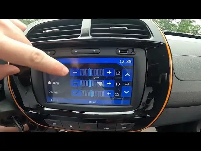Video thumbnail for How to Enter and Manage Radio Equalizer in Dacia Spring ( 2021 – now )