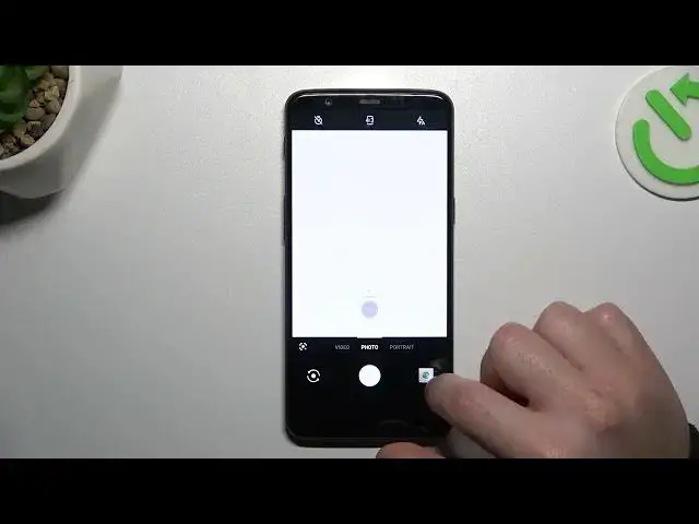 'Video thumbnail for How to Add or Remove Watermark on OnePlus 5T'