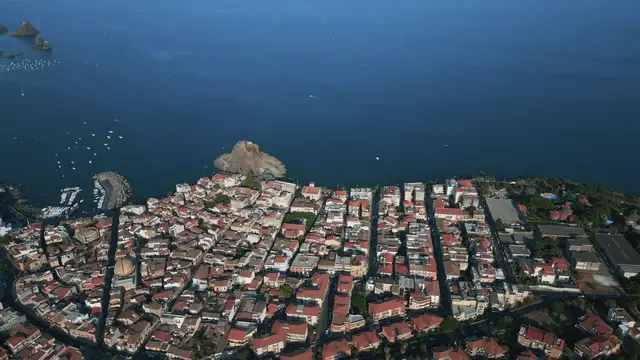 Video thumbnail for DJI Mini 3 Pro, using Point of Interest mode with a moving point of view