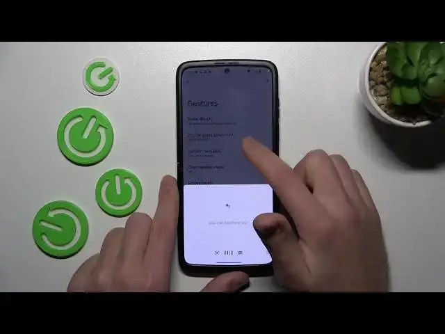 'Video thumbnail for Motorola Razr 2022 - How To Link & Unlink Google Assistant From Power Button'
