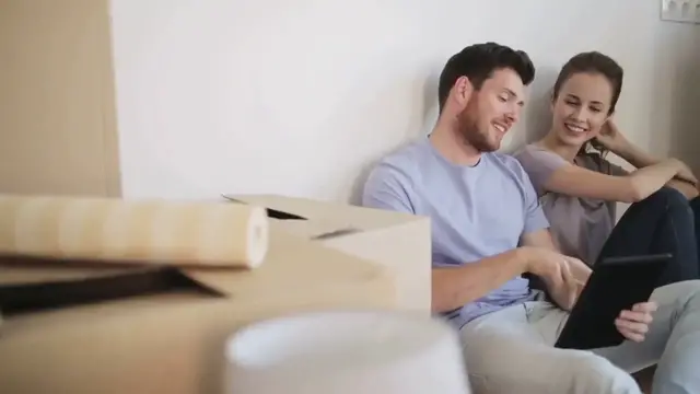 Video thumbnail for Renting vs Buying a Home- Pros & Cons for First-Timers