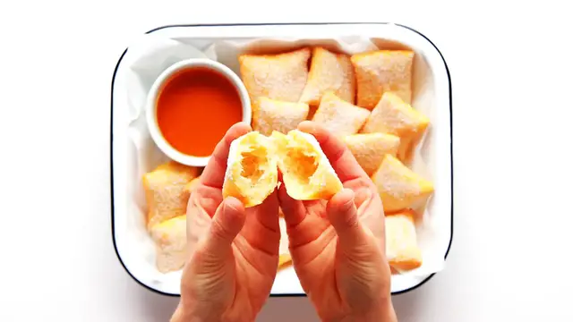 Video thumbnail for Sopapillas Recipe