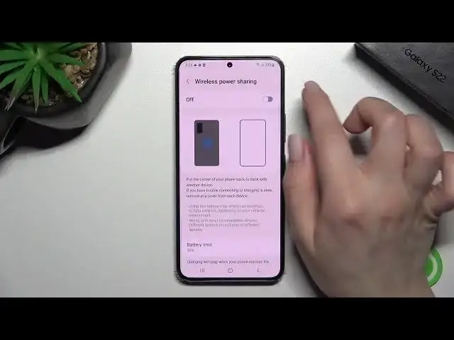 'Video thumbnail for How to Turn On Wireless Power Sharing on Samsung Galaxy S22 – Share with Device Power'