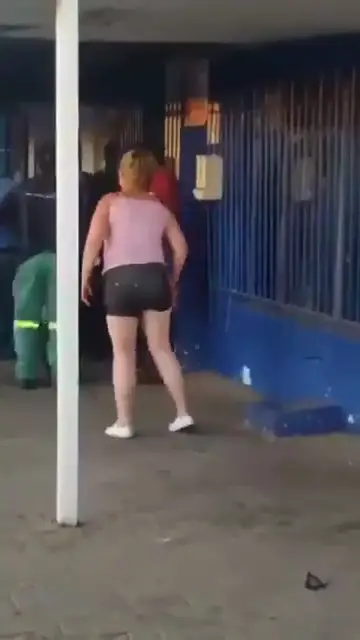 Video thumbnail for Viral Video Shows Public Altercation Involving Alleged Assault on Woman in South Africa