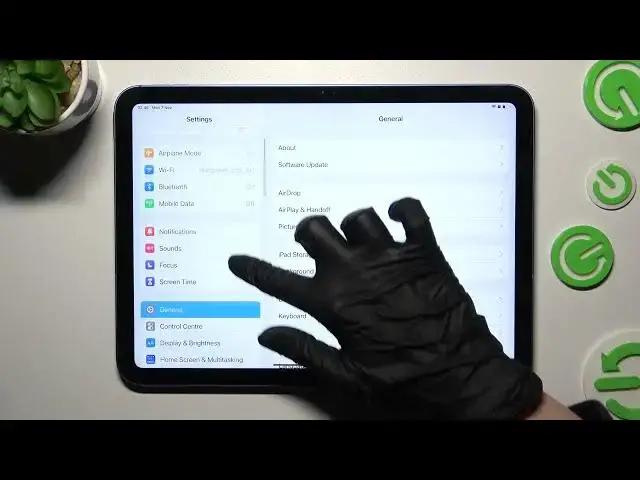 Video thumbnail for How to Check the Device Specifications on the iPad 10th Gen
