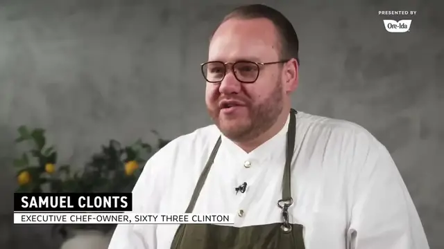Video thumbnail for How an Expert Chef Makes the Perfect Foie Gras Toast   On the Fly(720P HD)