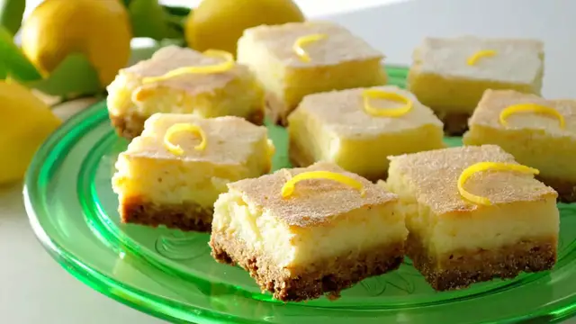 Video thumbnail for Creamy Lemon Squares