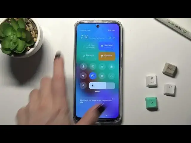 Video thumbnail for How to Activate Flashlight in XIAOMI Redmi 10 – Find Torch Shortcut