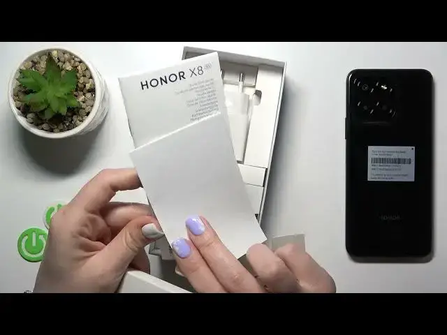 Video thumbnail for HONOR X8 5G Unboxing - Check All Box Accessories