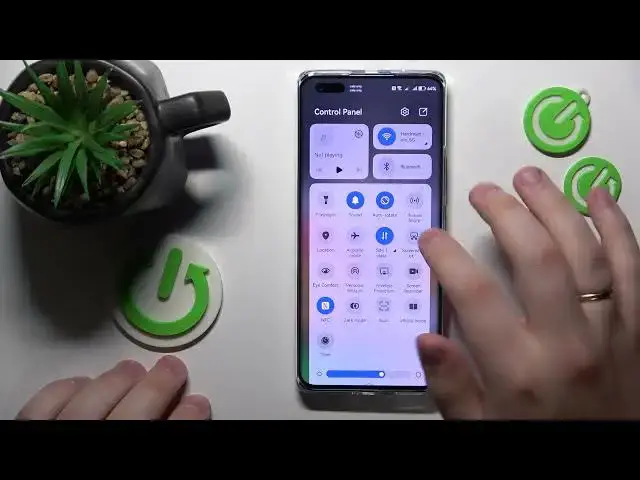 Video thumbnail for How to Use HUAWEI Share - Setting the Feature Up & Sending Files through It