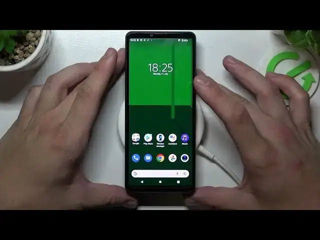 'Video thumbnail for Does SONY Xperia 10 IV Support Wireless Charging?'