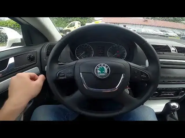 Video thumbnail for How to Enable or Disable Side Rear View Mirrors Heating in Skoda Octavia II ( 2004 – 2013 )