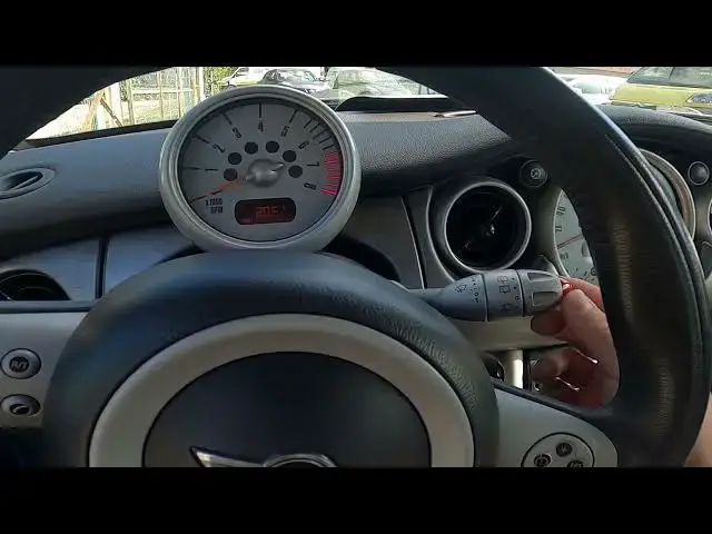 Video thumbnail for How to Enable or Disable Front Windshield Wipers in Mini R50/Cooper S ( 2001 – 2007 )