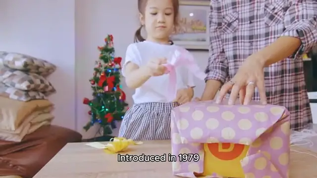 Video thumbnail for mcdonalds cups happy meal