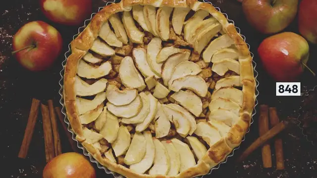 Video thumbnail for Apple Pie Bread