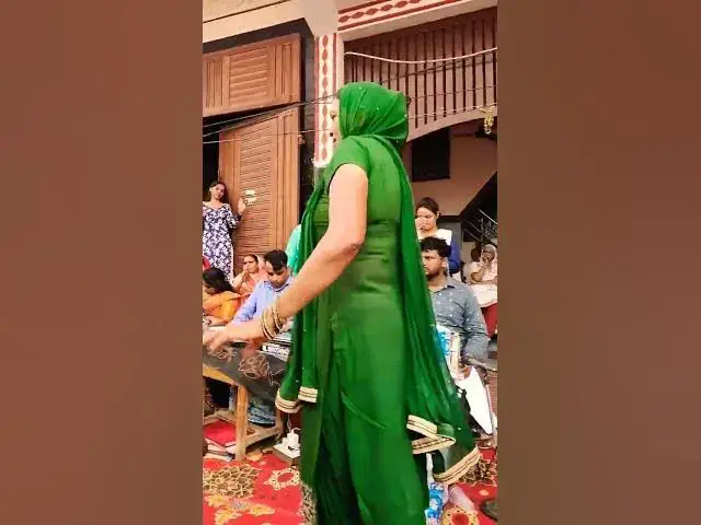 Video thumbnail for शाम बाबा के भजन पे मस्त डांस #happy_lokgeet #trending #viral #डांस #jagran #bhaktisadhna