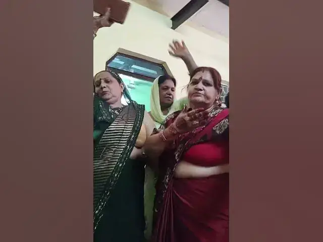 Video thumbnail for दोनों बहनों का एकदम गदर मस्त डांस